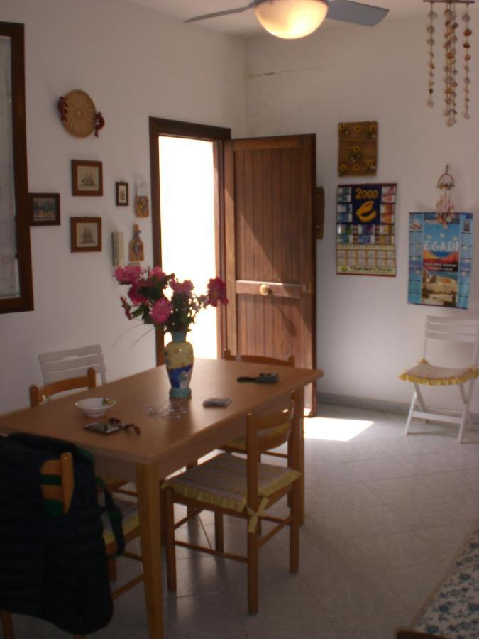 Casa Vacanza Spiaggia Praia Favignana Exteriér fotografie